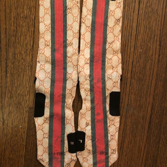 nike gucci socks
